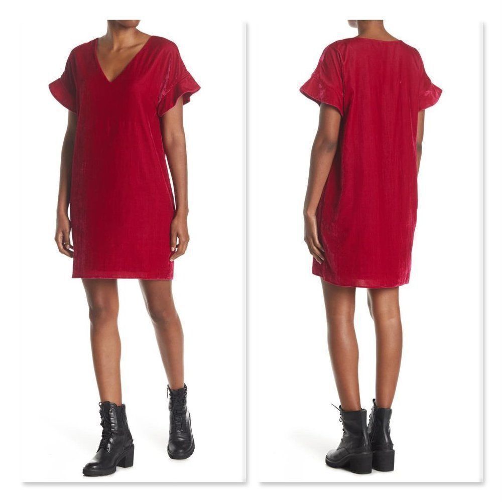 Charles Henry V-Neck Velvet Shift Dress